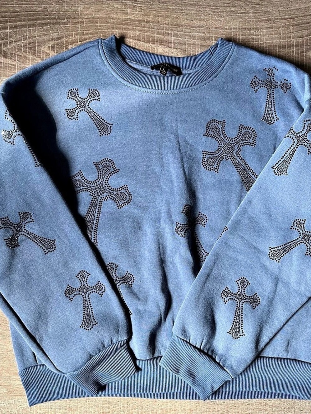 Almost Famous Cross Print Sweatshirt in Blue Large